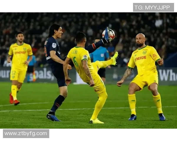 今日足球赛事精彩回顾与分析各队表现及未来展望